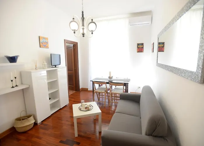 Mecenate Deluxe Colosseum Appartement *
